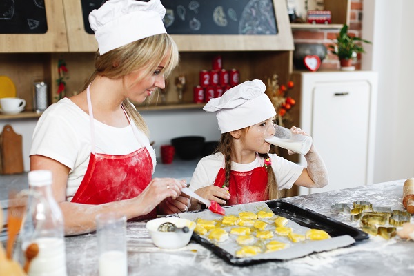 Baking With Kids: Fun and Easy Dessert Recipes for Little Chefs